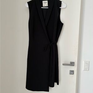 Abercrombie & Fitch Black Sleeveless Mini Dress
